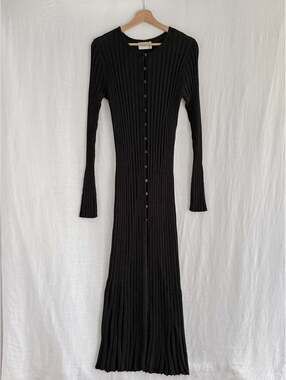 DISSH (NWT) - SIZE S